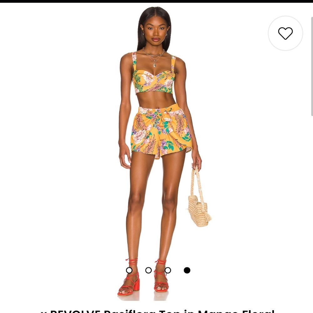 Agua Bendita x Revolve Roxanne Short in Mango Floral size XS